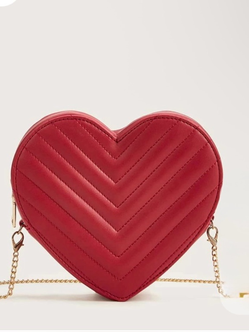 Red Heart Shaped Chevron Design Crossbody Bag Purse Gold Strap